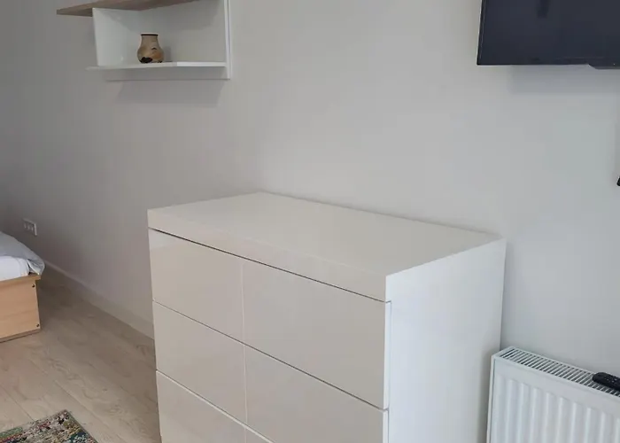 White Free Parking Self Check-inn Daire *